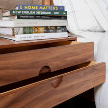 Load image into Gallery viewer, Havn Table