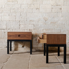 Load image into Gallery viewer, Havn Table