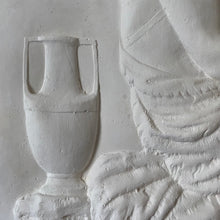 Load image into Gallery viewer, Berdoulat-Griffin Collection | Canova Roundel