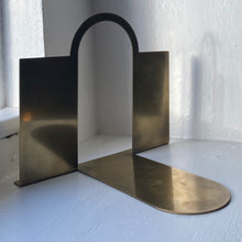 Load image into Gallery viewer, Brock Street Bookend