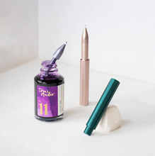 Load image into Gallery viewer, Tom's Studio Wren Pen
